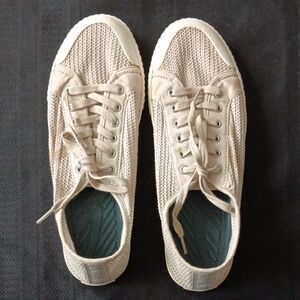 TRETORN  Net Sneakers. Size US9.5